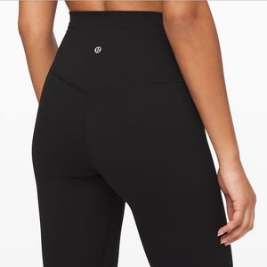 LULULEMON 🍋cropped align leggings